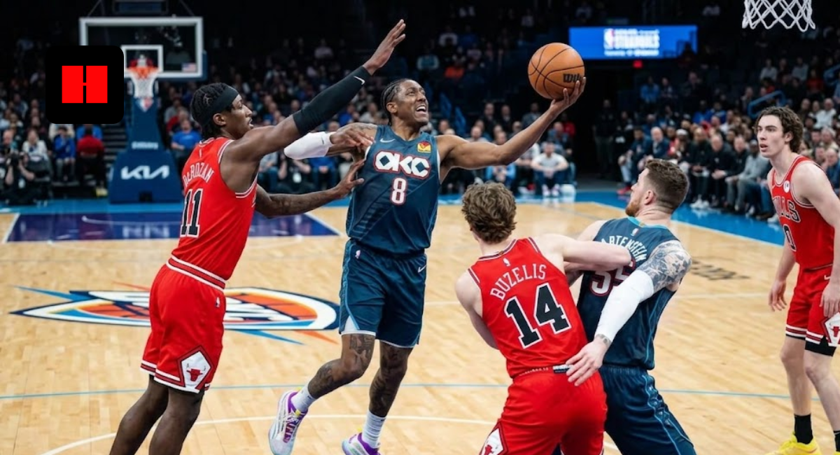 OKC Thunder guard Jalen Williams (8) driving to the basket against Matas Buzelis and Chicago Bulls defenders during a regular season game.