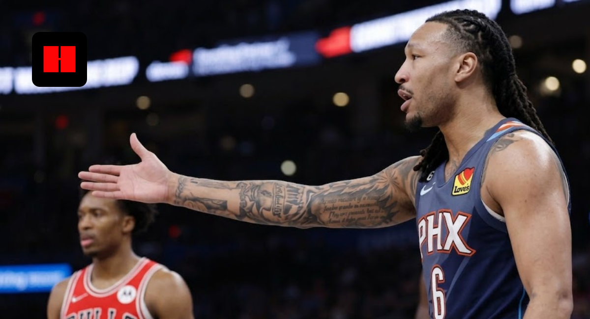 Oklahoma City Thunder player Jaylin Williams wearing a blue City Edition jersey with number 6, gesturing with open arms during a game against the Chicago Bulls.